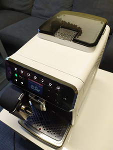 PHILIPS 4343/50 TÄISAUTOMAATNE KOHVIMASIN (5 foto / 7)