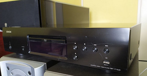 Denon BLURAY mängija DBT-1713UD CD DVD BLU-RAY (4 фото из 4)