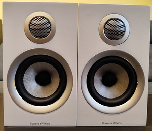 Bowers & Wilkins 707 S2 kõlarid (3 foto / 8)