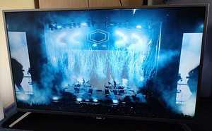 43" Philips 4K Android Ambilight телевизор (4 фото из 9)