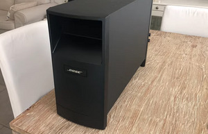 5.1 Bose Acoustimass 10 Series V kodukino kõlarid (3 foto / 3)