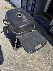 Grill (2 foto / 3)