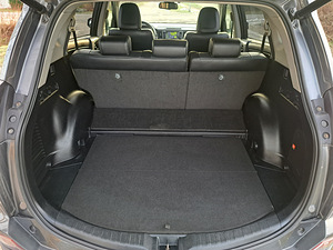 Autorent TAKSO Rav4 Hybrid/LPG COMFORT BOLT FORUS UBER (7 foto / 10)