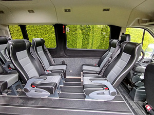 Ford Transit 9 istukoht Automaat Mikrobuss Buss (10 foto / 15)