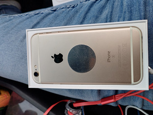 iPhone хр 64гб (2 фото из 8)