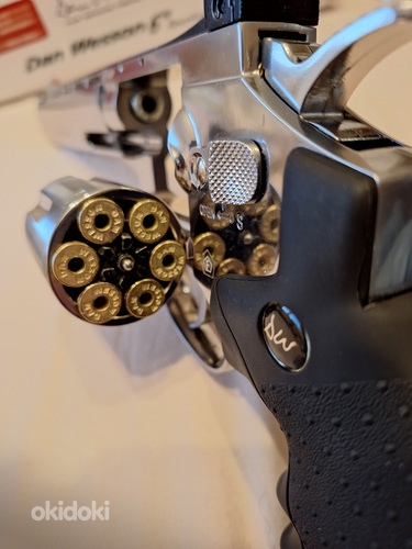 Dan Wesson 6" 4,5mm steel BB CO2 revolver (фото #4)