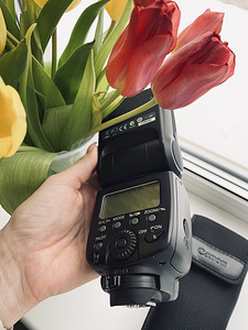 Canon Speedlite 580EX II (5 foto / 7)