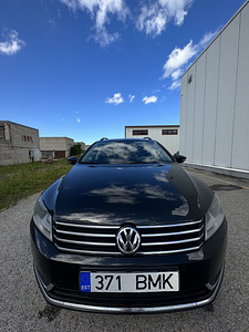 VW Passat automat (1 foto / 11)