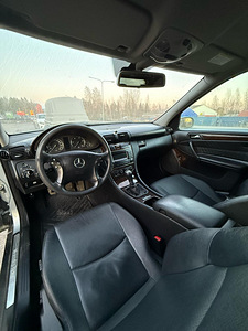 MERCEDES-BENZ C 200 CDI (8 foto / 10)
