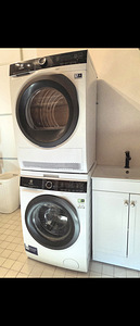 Pesumasin Electrolux ja Kuivati Electrolux (1 foto / 1)