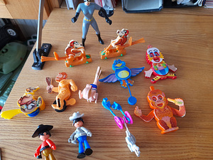 Kinder mänguasjad (6 foto / 6)