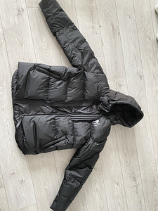 HH зимняя куртка (4 фото из 6)