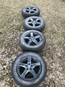 Valuveljed 5x98 195/65R15 (2 foto / 2)