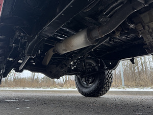 Toyota Land Cruiser 90 (15 foto / 15)