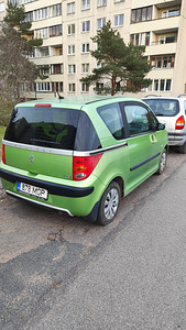 Peugeot 1007 varuosadeks tervikuna (2 foto / 5)