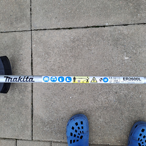 Trimmer Makita ER 2600L (6 foto / 7)