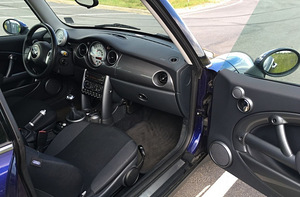 MINI Cooper 1.6 85 кВт (6 фото из 6)