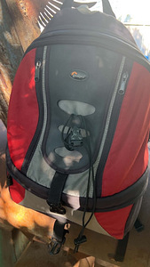 Продаётся сумка для камеры Lowepro Trekker II (1 фото из 4)