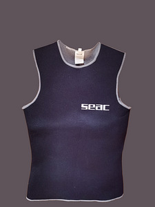 SEAC 2.5 mm vest