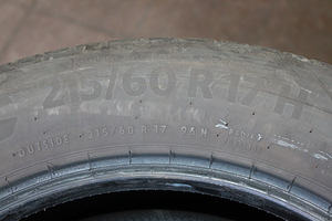 Летние шины CONTINENTAL 215/60 R17 (2 фото из 5)