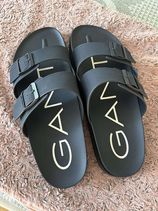 Сандалии GANT (1 фото из 2)