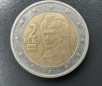 Австрийская монета номиналом 2 евро.