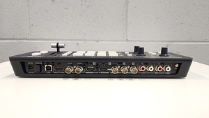 Roland V-1SDI Portable Video Mixer (2 foto / 5)