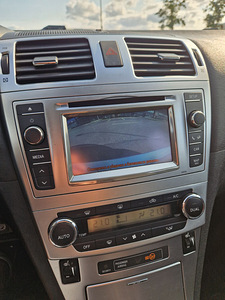Toyouta Avensis 2013 (12 foto / 13)