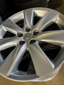 LEXUS/ TOYOTA R19 Оригинальные диски (2 фото из 6)
