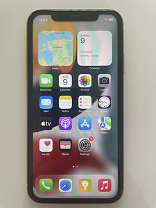Apple iPhone 11 64 ГБ (3 фото из 8)