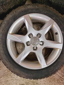 Audi литые диски 5x112 с шинами (2 фото из 10)