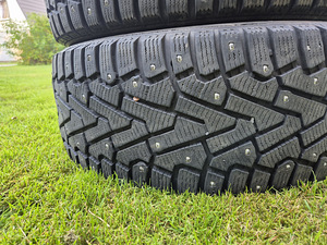 225/45R17 Naastrehvid talveks Pirelli (3 foto / 7)