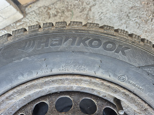 195/65R15 шипованные шины Hankook Rs2 на стальных дисках 5x112 (9 фото из 10)