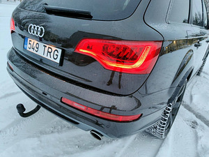 Audi Q7 S-line 176kw TDI (2010.12) (6 foto / 10)