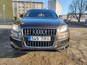 Audi Q7 S-line 176kw (12.2010) (3 foto / 14)