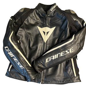 Naiste nahk motojope Dainese M-L (2 foto / 2)
