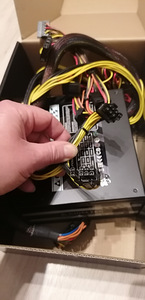 CHIEFTEC GPS-700A8 700W (3 foto / 3)