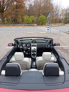 PEUGEOT (2 foto / 11)