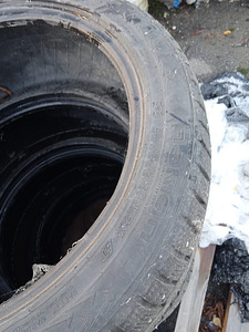 225/45 r18 Nokia (2 фото из 4)
