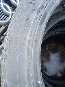 225/45 r18 Nokia (4 фото из 4)