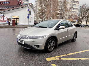 Honda Civic 1.6 besiin manual (2 foto / 2)