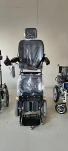 Standing light power folding electric wheelchair (5 foto / 10)