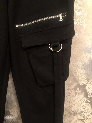 Продам фирмы ZARA новые мягкие брюки карго размера L. (фото #2)