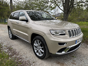 Jeep Grand Cherokee Summit (2 foto / 7)