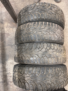 Колеса с шинами 5x108 (3 фото из 3)