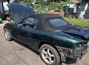 Mazda mx5 Miata NB 1.8 manual varuosadeks (2 foto / 5)