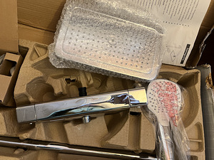 DUŠIKOMPLEKT HANSGROHE CROMA E 280,GÖRBACH SJ2020 (7 foto / 10)