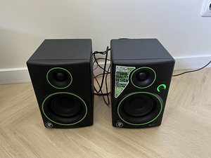 Продаются CR3 Creative Reference Multimedia Monitors (1 фото из 4)