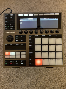 Native Instruments Maschine Plus (3 foto / 6)