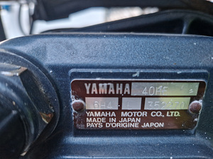 Yamaha 40HP (1 foto / 9)